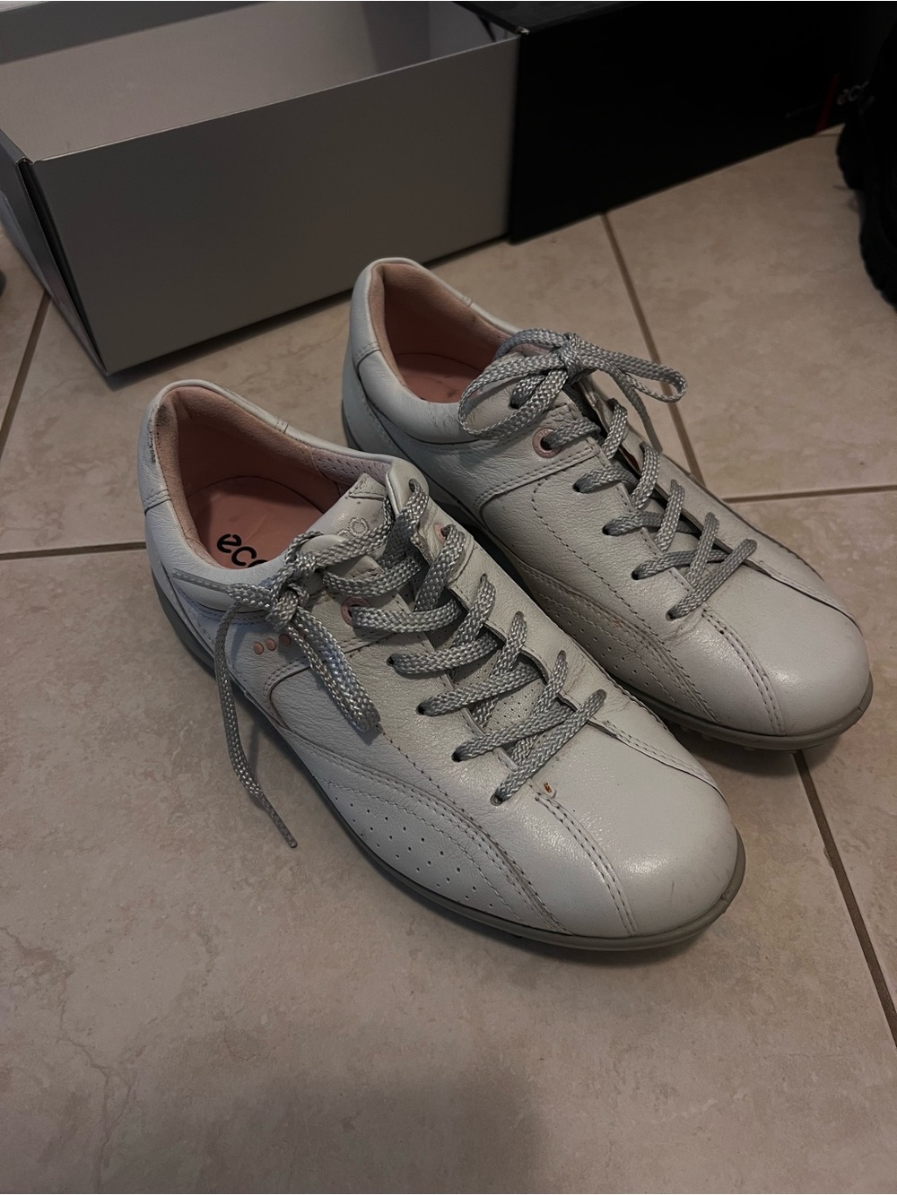 Ecco Womans/ Girls White Leather Lace-Up Golf Shoes - Size US 6